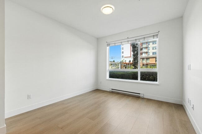 Building Photo - 13628-13628 81a Ave