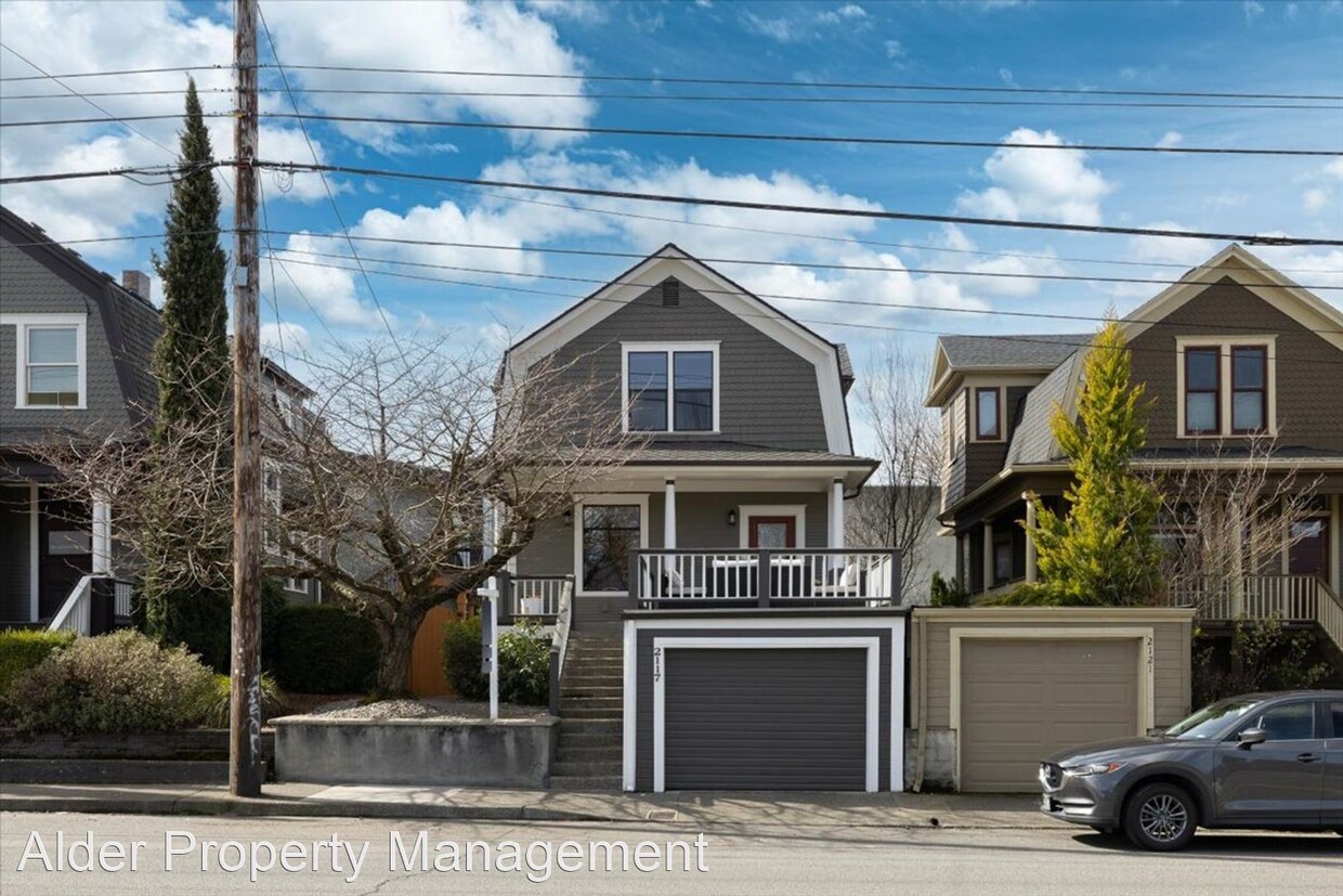 Primary Photo - 2 br, 2.5 bath House - 2117 NW 23rd Ave.