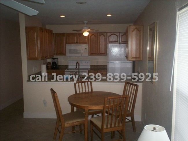Building Photo - 9380 Lennex Ln