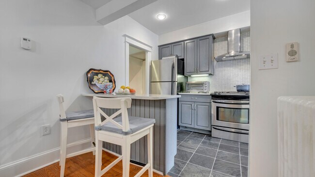 Foto del edificio - 1322 Randolph St NE