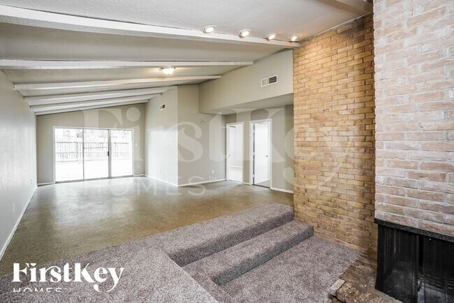Foto del edificio - 2518 Quiver Ln