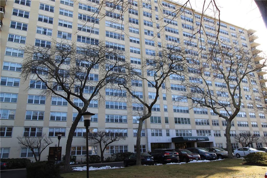Primary Photo - 2625 Park Ave