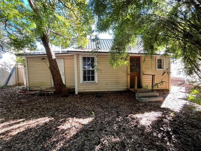 Foto del edificio - 303 North Way