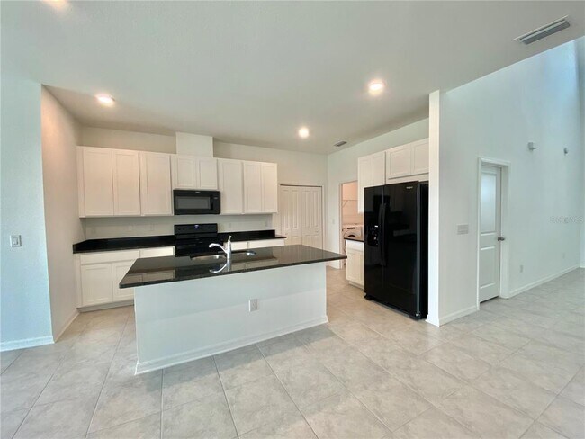 Building Photo - 11854 Brighton Knoll Loop