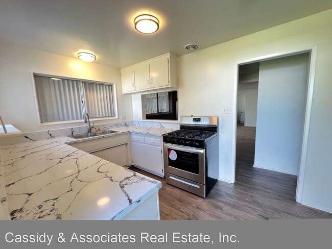 Building Photo - 4 br, 2 bath House - 5166 Bowden Avenue