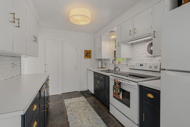 Foto del edificio - 105 Sill Ln