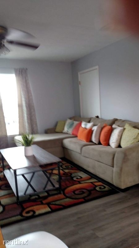 Primary Photo - 1 br, 1 bath Apartment - 4510 ave U