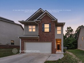 Building Photo - 2131 Theberton Trail