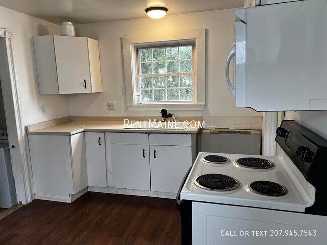 Foto del edificio - 57-59 Holyoke Street Apt.-2