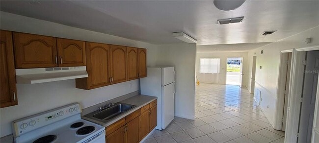 Foto del edificio - 4321 Continental Blvd