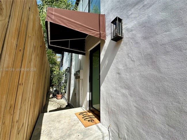 Foto del edificio - 3147 Jackson Ave