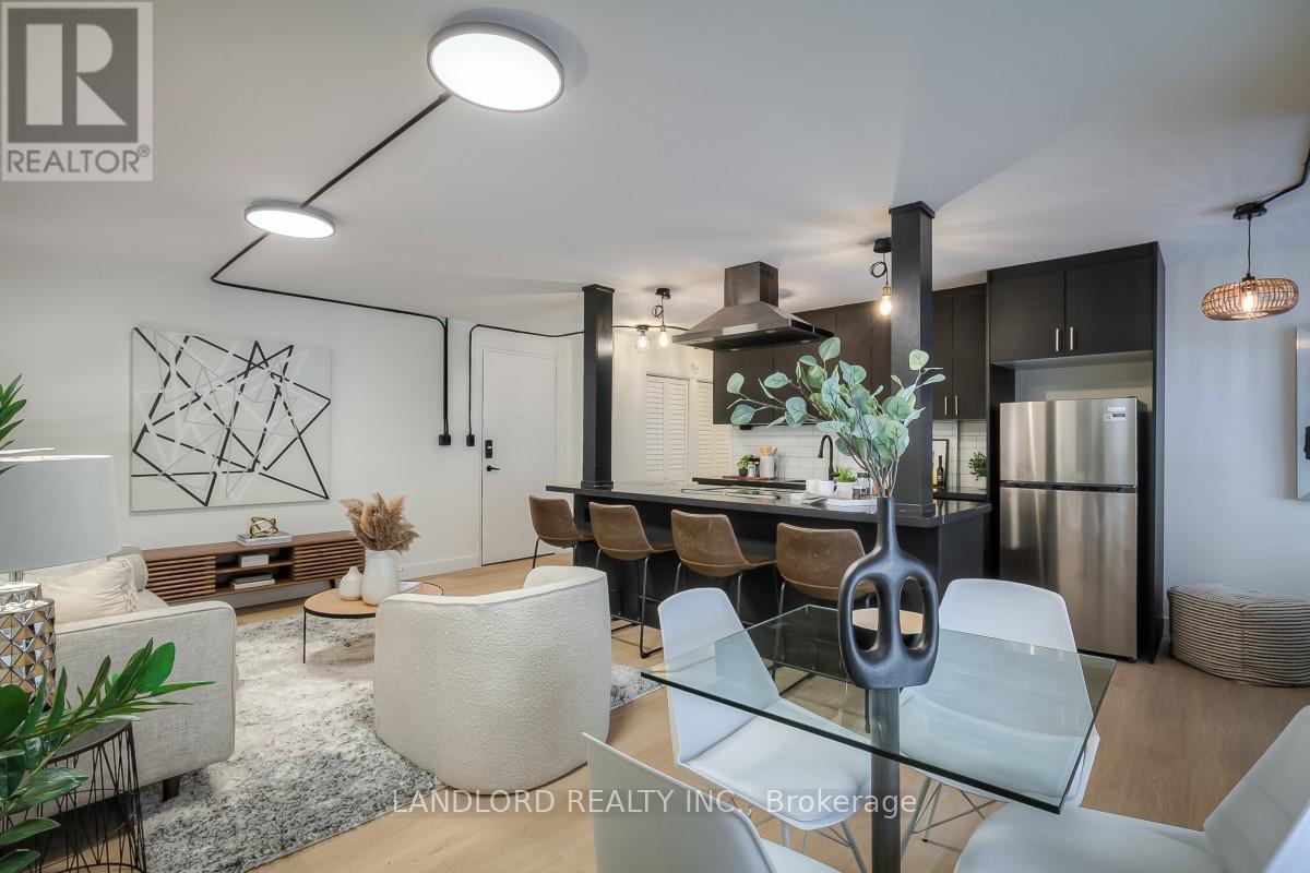 Photo principale - 103-420 EGLINTON Ave