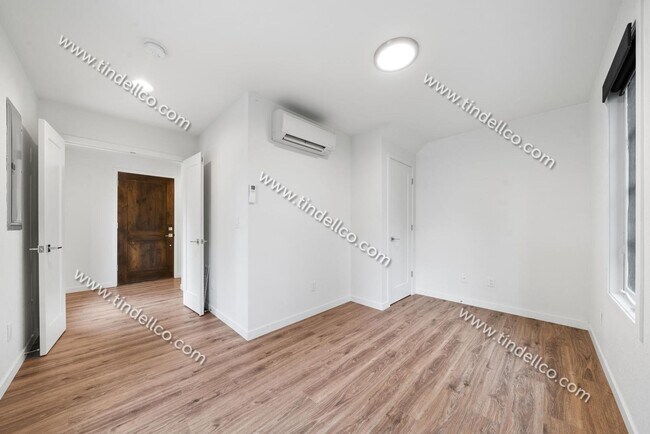 Foto del edificio - 1106-1110 SE Lincoln St