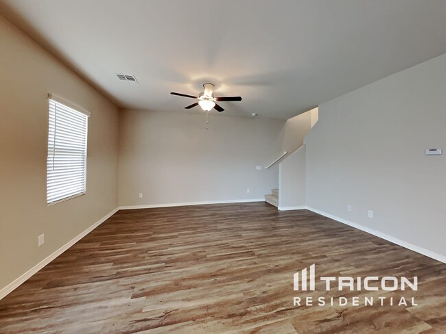 Building Photo - 4534 W Saddlebush Way San Tan Valley AZ