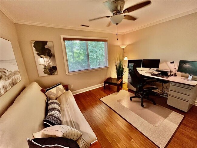 Foto del edificio - 225 Sunrise Hill Ln