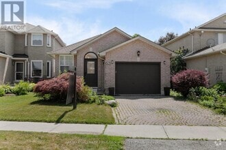 Building Photo - 170 Avondale Dr