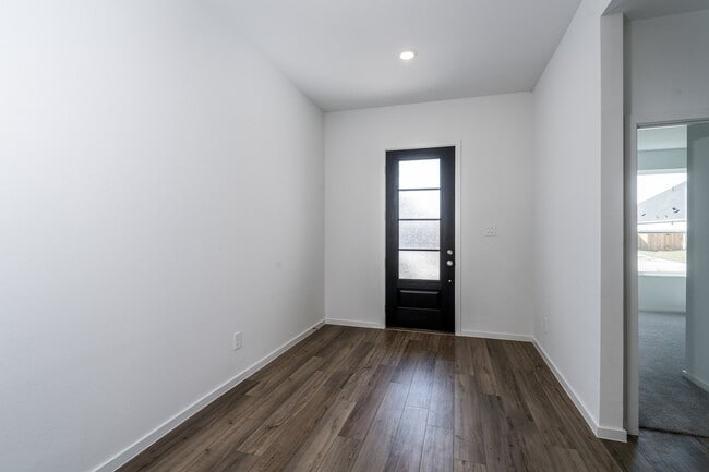 Building Photo - 31918 Sorrel Copley Ln