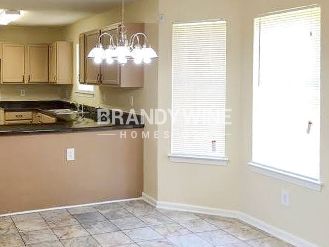 Foto del edificio - 6749 Pole Creek Dr