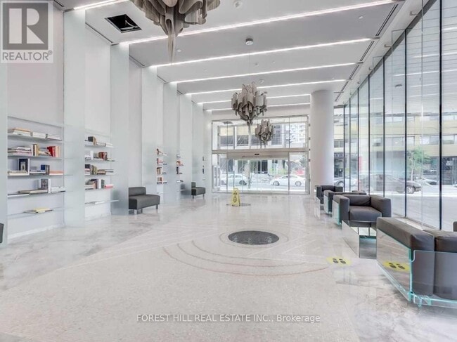 Photo du bâtiment - 5 Soudan Ave