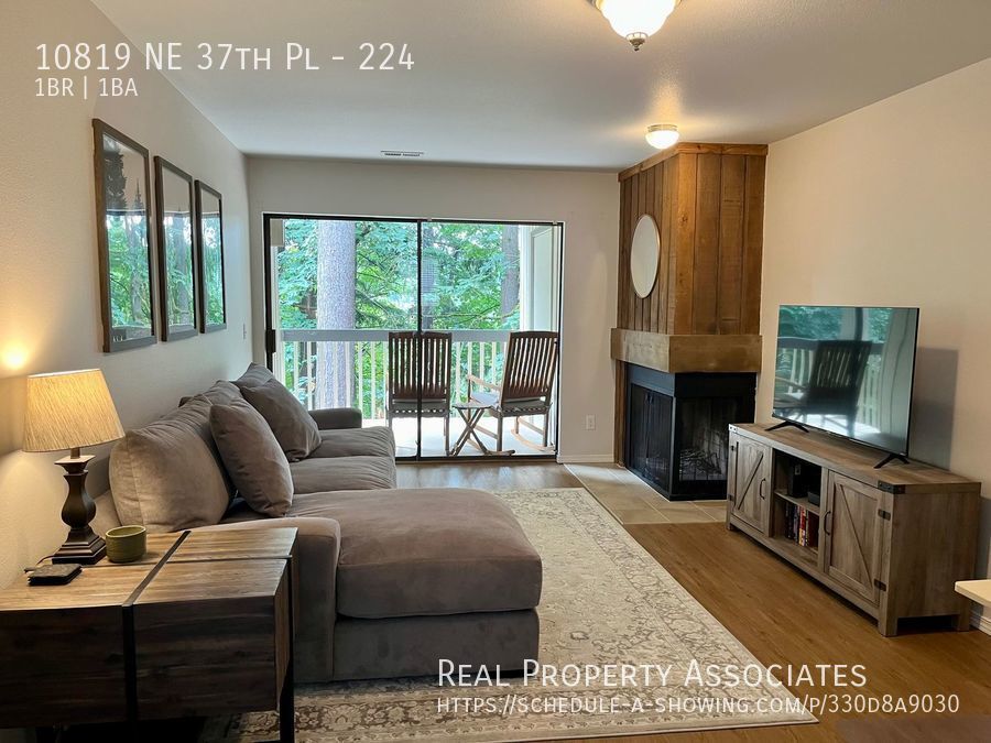 Primary Photo - 1 Bedroom Condo in Bellevue