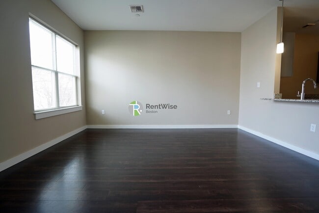 Building Photo - 625 McGrath Hwy