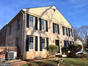 Building Photo - 11951 Heathcote Ct