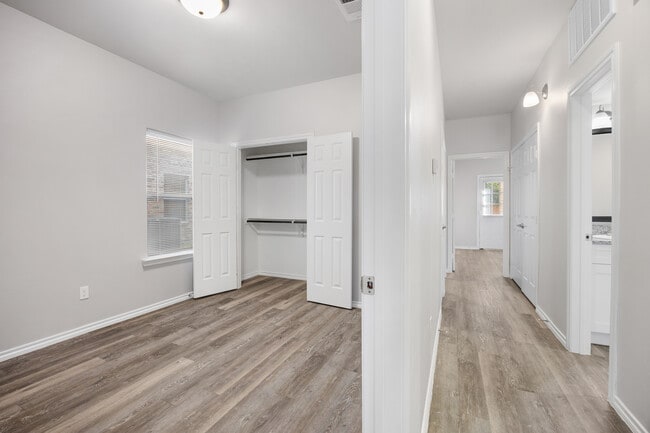 Building Photo - Cooper Landing