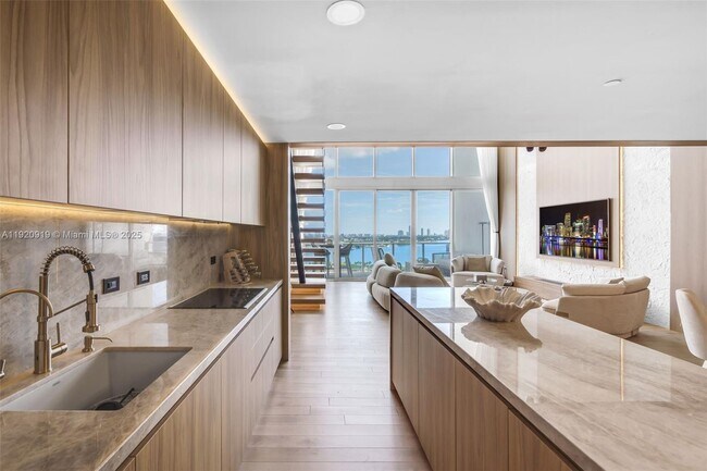 Building Photo - 1040 Biscayne Blvd