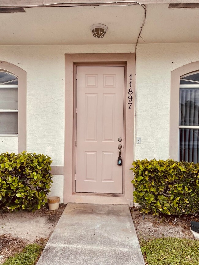 Foto del edificio - 11897 Sturbridge Ln