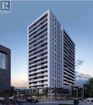 Building Photo - 741-741 King St W
