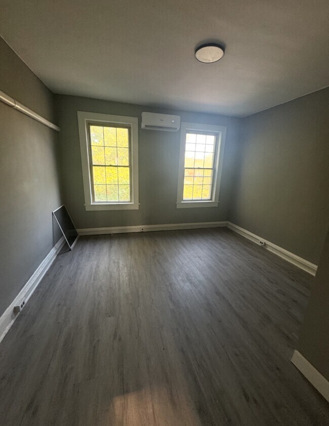 Foto del edificio - 618 N Bouldin St