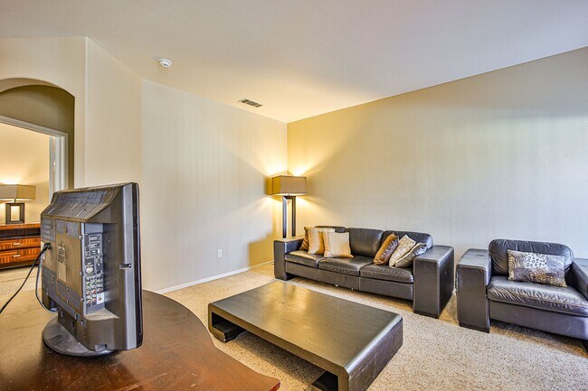 Building Photo - 9000 Las Vegas Blvd #2068