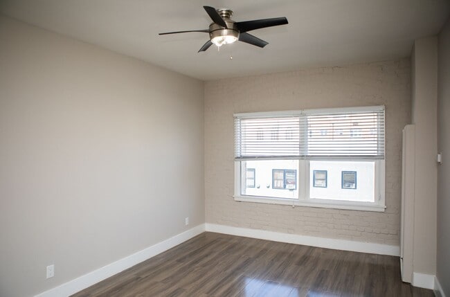 Interior Photo - 8th Street Apartments
