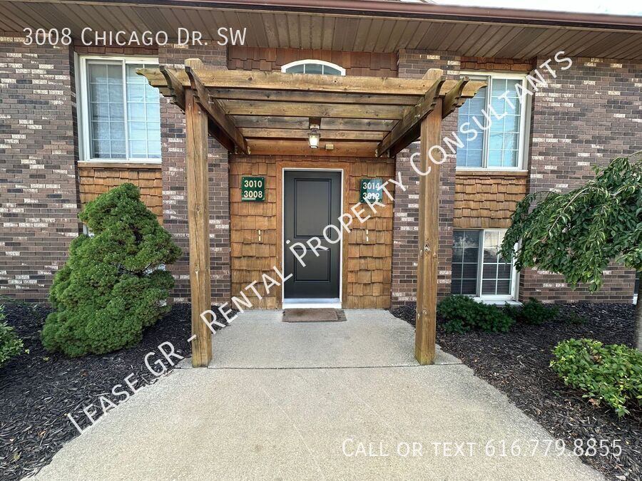 Foto principal - Two Bedroom Apartment in Grandville Schools!