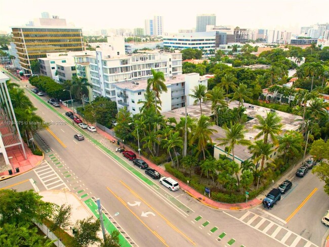 Foto del edificio - 1770 Meridian Ave