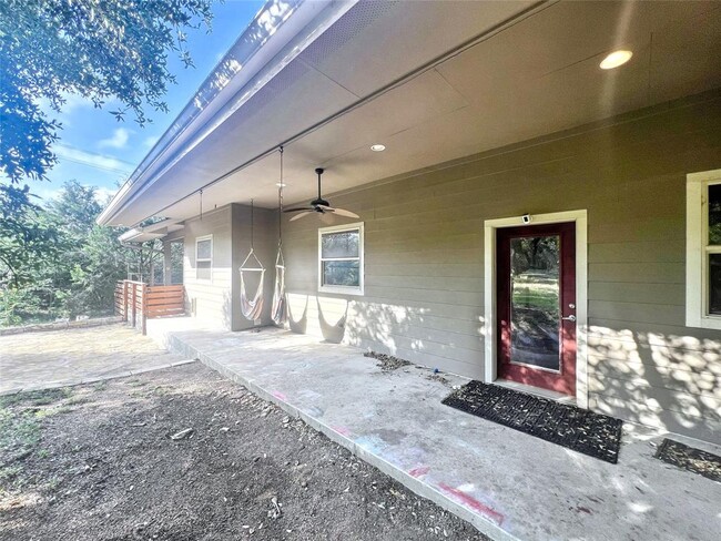 Building Photo - 8750 Scarlet Cir