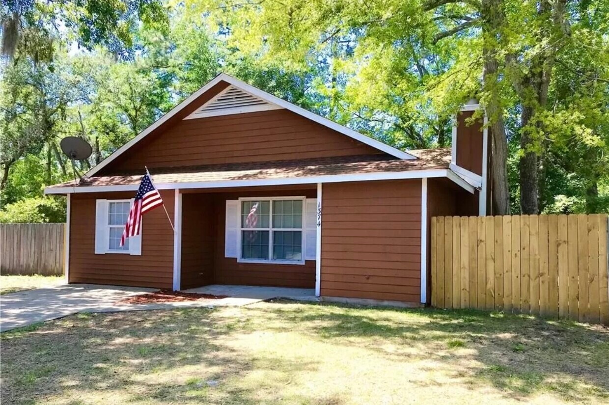 1374 Forest Lake Dr, Hinesville, GA 31313 House Rental in Hinesville