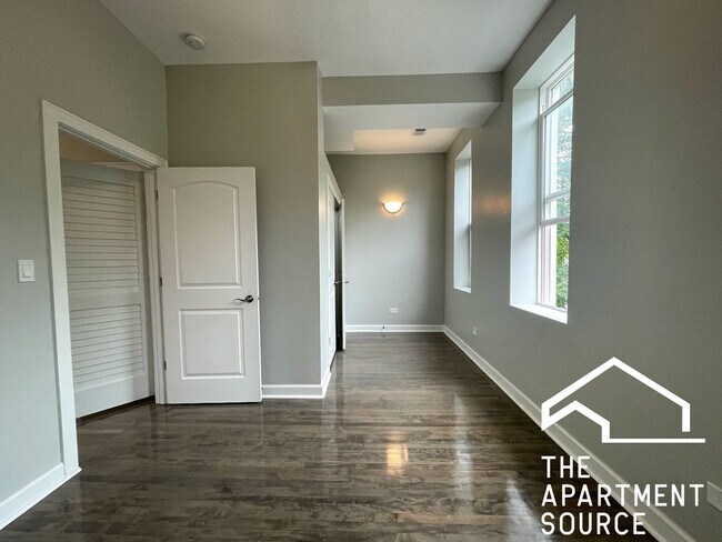 Foto del edificio - 1733 W 19th St