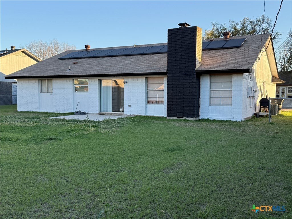 Building Photo - 1701 Kingman Rd