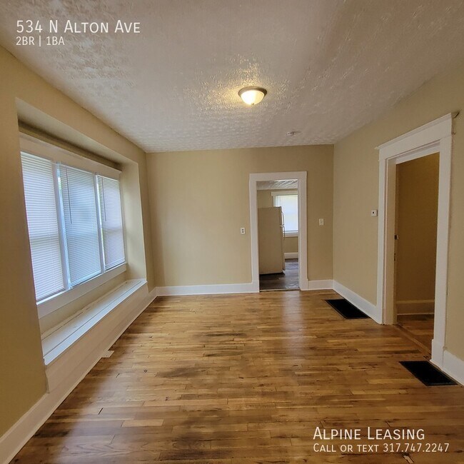 Foto del edificio - 534 N Alton Ave