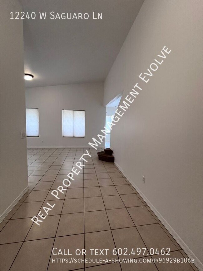 Building Photo - 12240 W Saguaro Ln