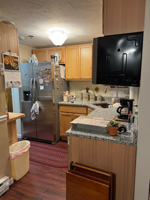 Building Photo - 3 Cook St