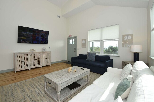 Foto del edificio - 37 Atlantic Dr