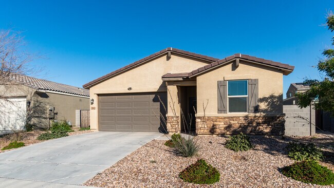 Building Photo - 514 W Cholena Trl