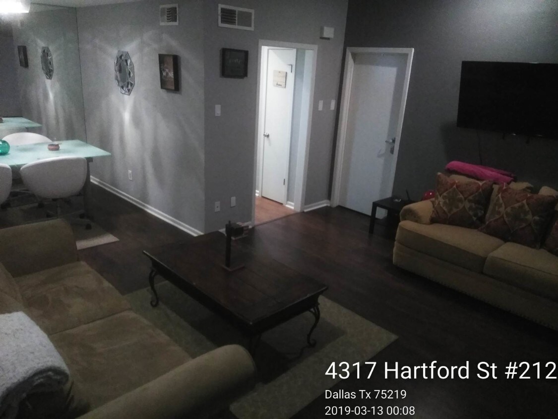 Primary Photo - 4317 Hartford St