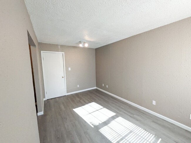 Building Photo - 4370 Avenue A