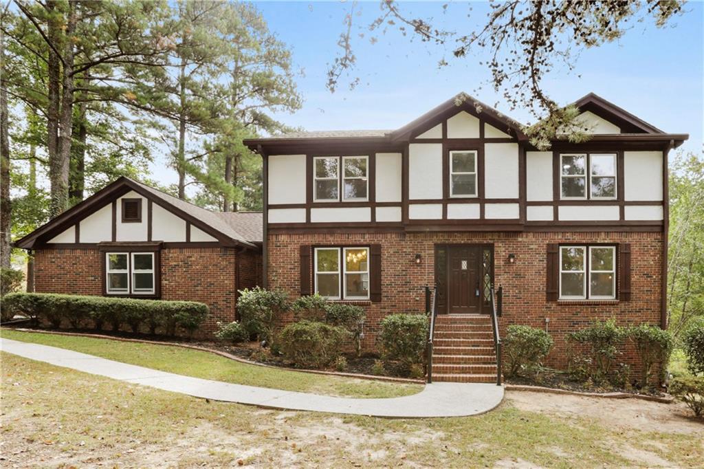 Primary Photo - 2444 Webb Gin House Rd SW