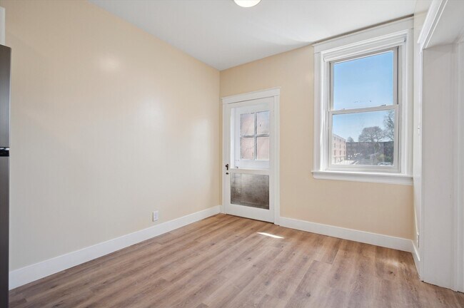 Photo - 6202 Wayne Ave Apartment