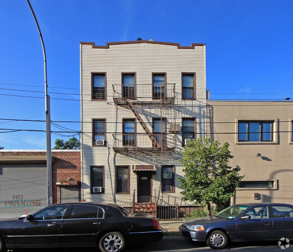 Primary Photo - 10-10 46th Rd