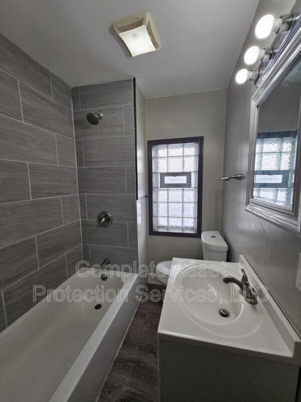 Foto del edificio - 1216 Kentucky St